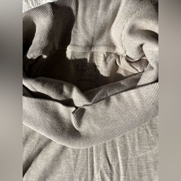 Loft lounge  cowl neck sweater - size: XS - fit: runs big - Picture 3 of 4